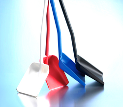 Einteilige Schaufel, 330x380x1120mm PP
