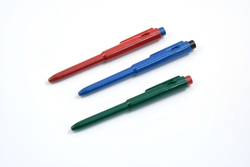 Kugelschreiber J800 mit Clip, detektierbar, einziehbare Mine, Schriftfarbe rot