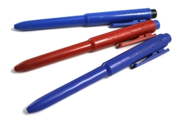 Kugelschreiber P950 m. Clip,detekt.,einziehbare Überdruckmine,Schriftfarbe blau